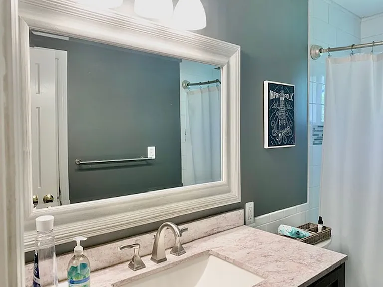 4808 Randolph Rd — Photo 24