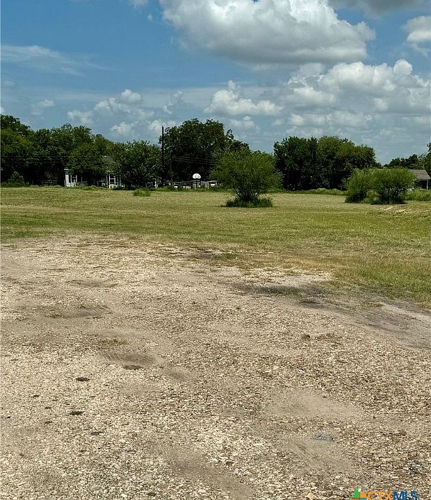 1st image of 2908 Pleasant Green Dr