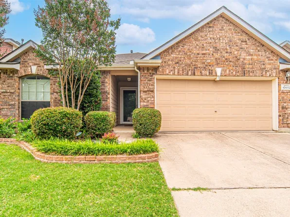 10652 Bluestone Rd, Fort Worth, TX 76108