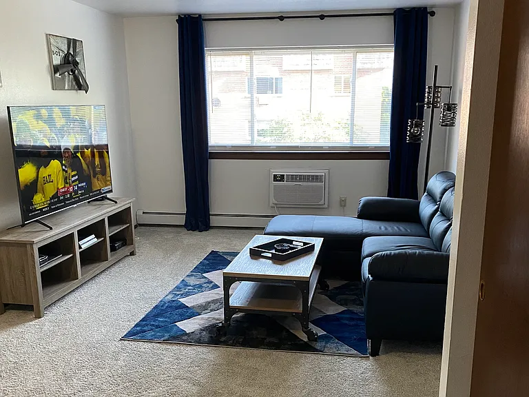 2222 E Belleview Pl #201 — Photo 5