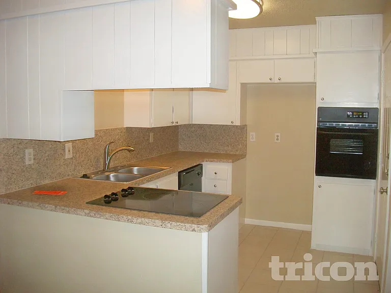3307 Hummingbird Ln — Photo 11