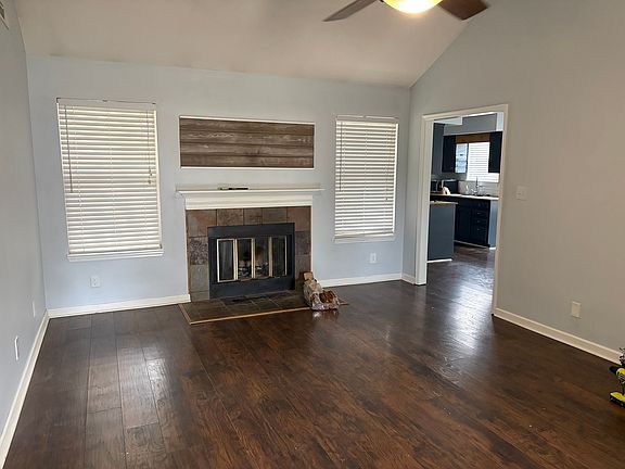 2nd image of 13902 Clovis Cir SW