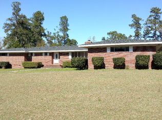 255 Green Dr, Williston, SC 29853