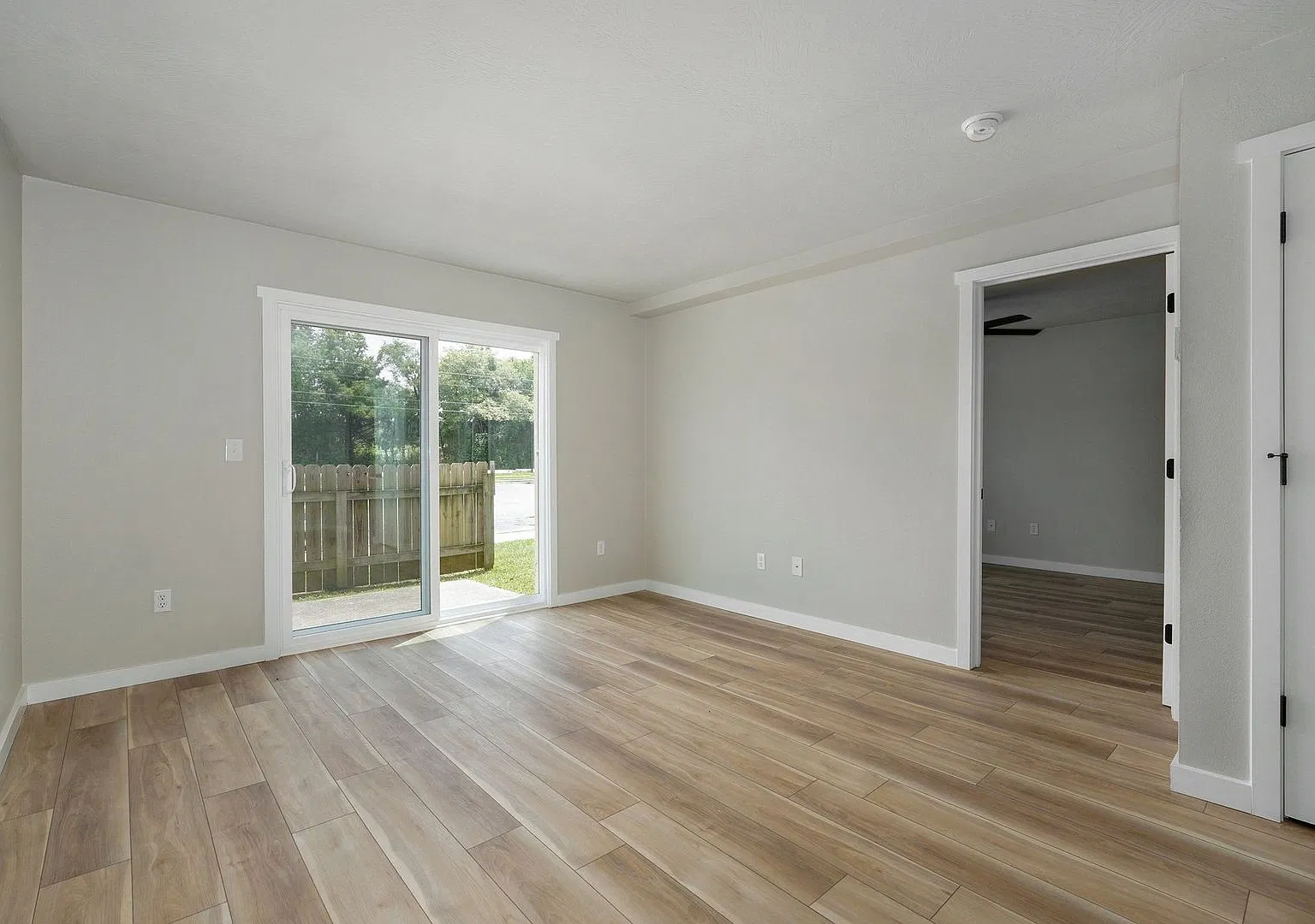 Galloway Apartments — Photo 3