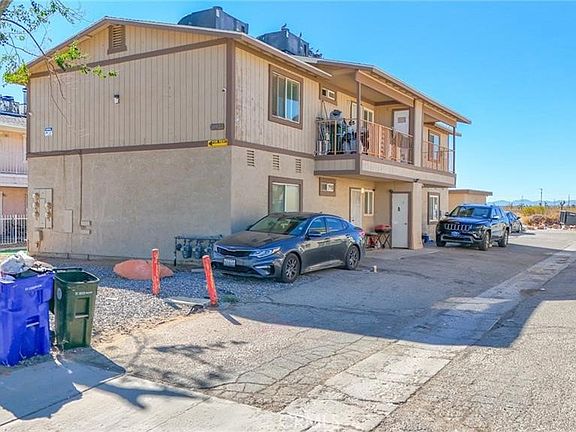3rd image of 10923 Aztec Ln