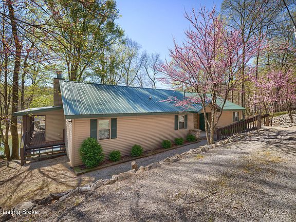 2nd image of 344 Lake Forest Ln