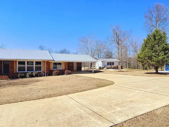 440 Dogwood Ln, Pleasant Grove, AL 35127