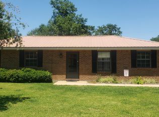 200 W Sycamore Ave, Foley, AL 36535