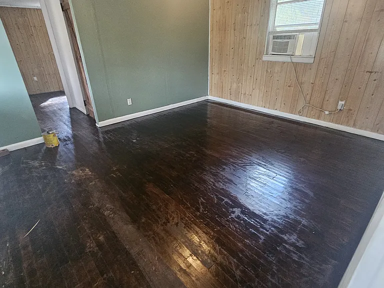 2113 County Road 171 — Photo 5