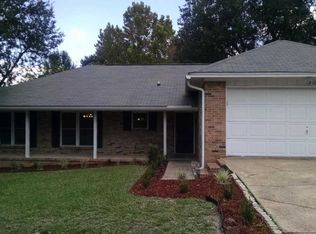 212 Southview Dr, Crestview, FL 32536