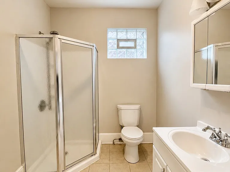 5252 Cedar Ave #2 — Photo 10