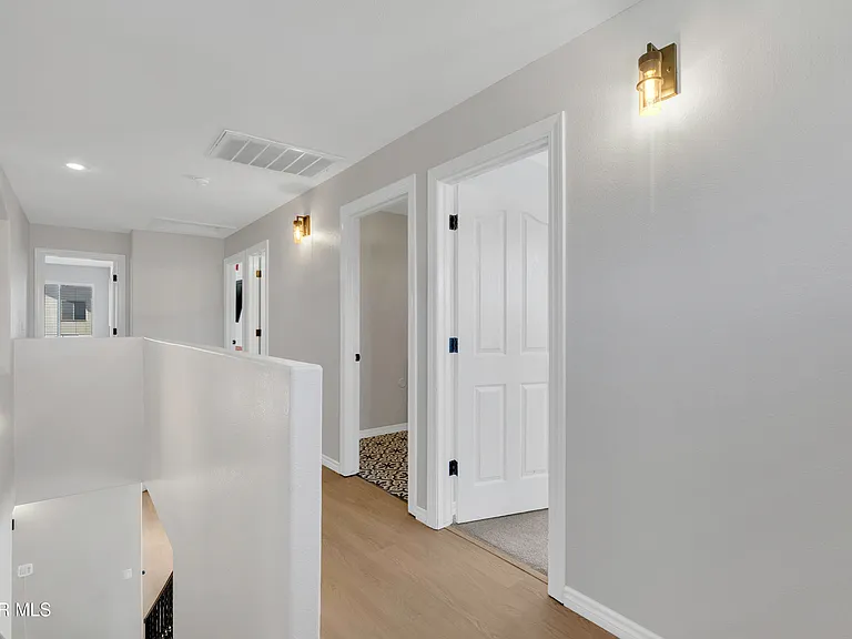 11512 Robert Lennox Dr — Photo 23