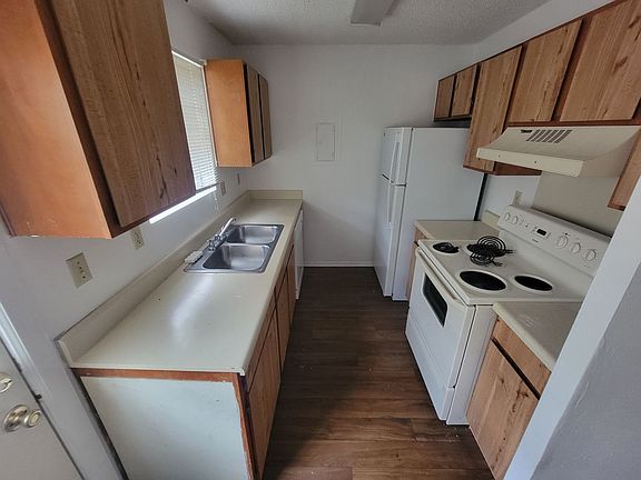 3rd image of 201 High Meadows Blvd APT 208