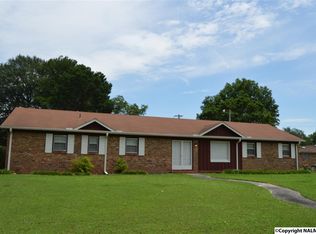1512 Puckett Ave SW, Decatur, AL 35601
