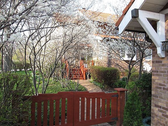 View of sunroom entrance