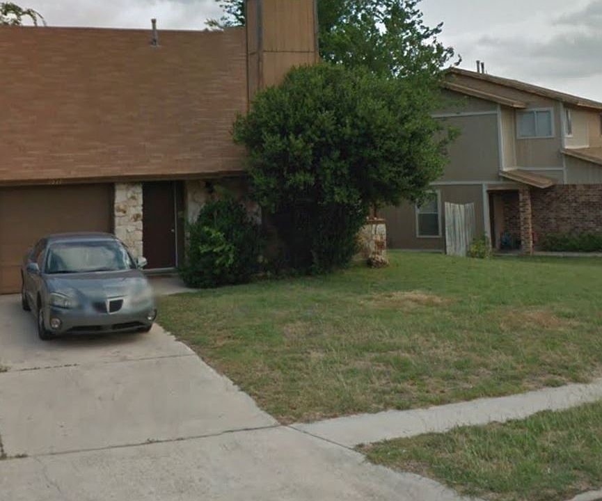 1st image of 1217 Royal Crest Dr