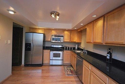 5th image of 10205 S Komensky Ave APT 2D