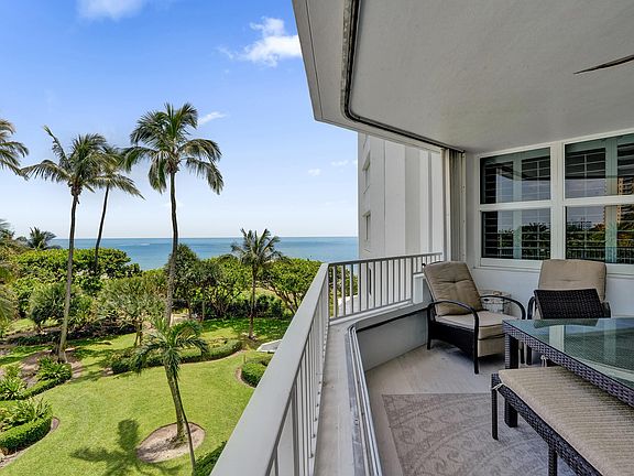 4th image of 1340 S Ocean Boulevard #303