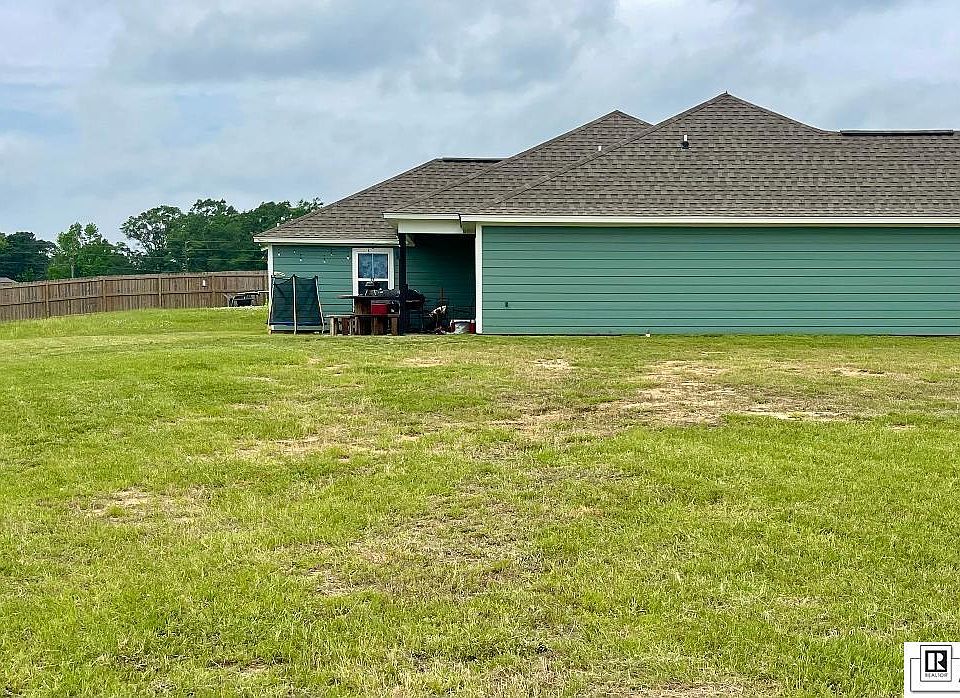 2nd image of 127 Hill Creek Dr