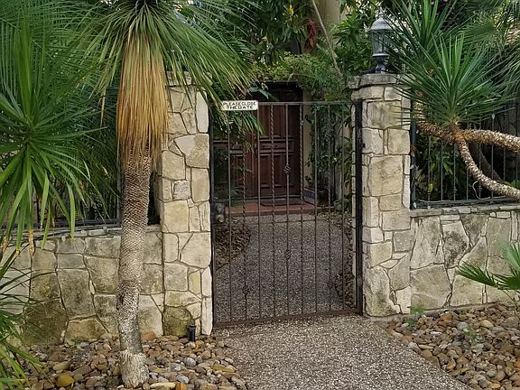 4th image of 112 N Cuates Camino