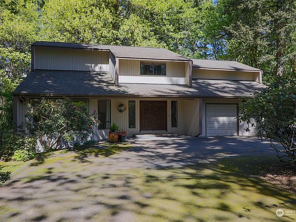 4th image of 4211 55th Street Ct NW