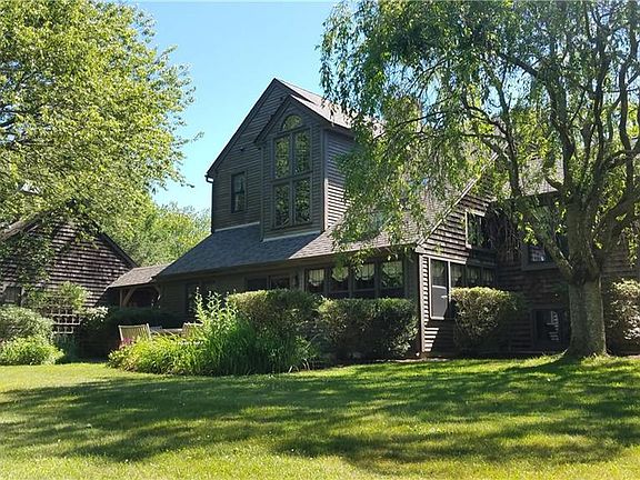 4th image of 173 E Kettle Pond Dr