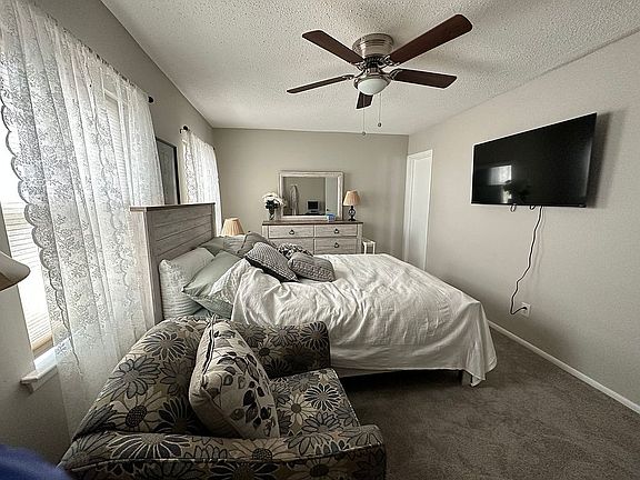 2nd image of 3638 Sylvan Ct