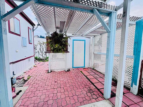 4th image of 3131 Valley Rd Space 67