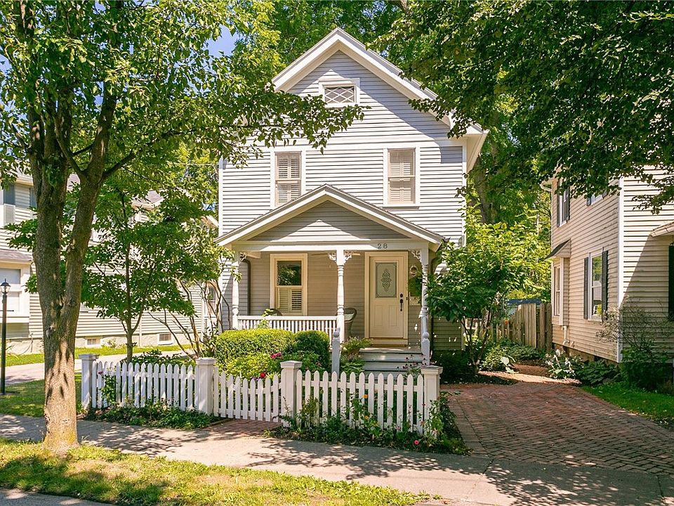 1st image of 28 Boughton Ave