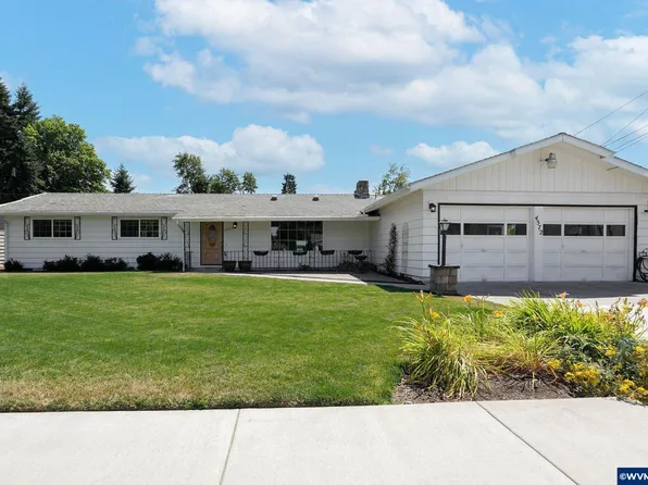 4572 Hayesville Dr NE, Salem, OR 97305