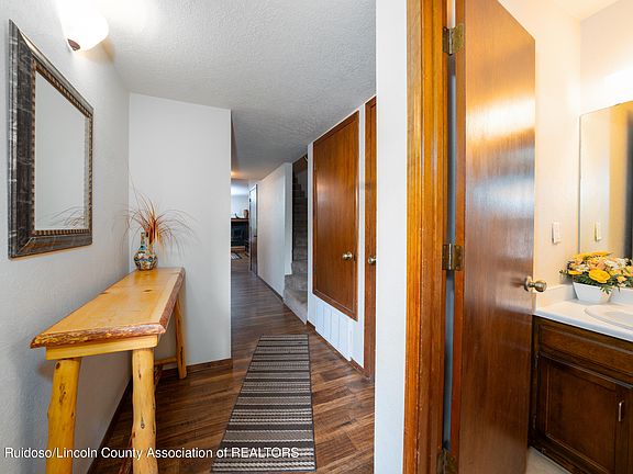 3rd image of 214 Metz Dr APT 230