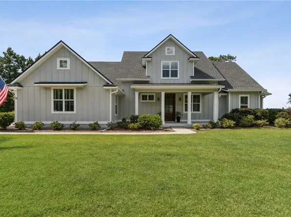 313 Bateau Dr, Saint Marys, GA 31558