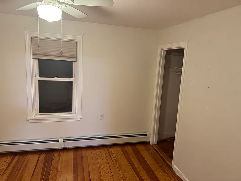 160 Washington St #2 — Photo 12