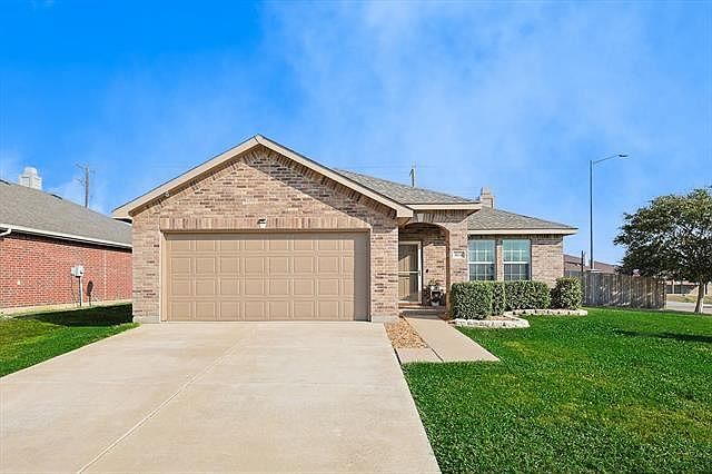 1st image of 804 White Fields Way