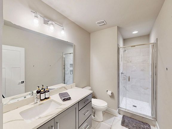 5th image of 2115 Isom St