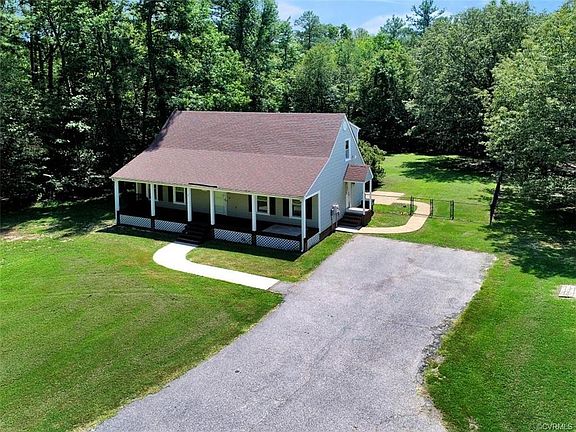 3rd image of 13500 Bermuda Orchard Ln