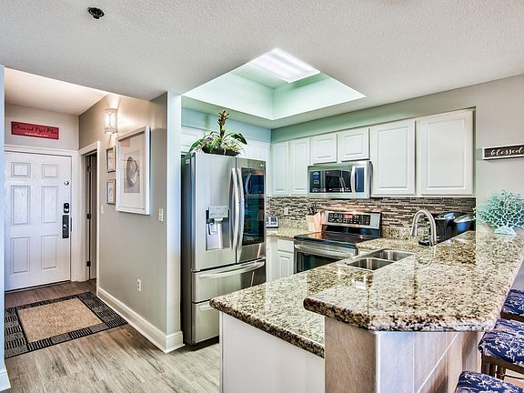 2nd image of 122 Seascape Dr Unit 1502