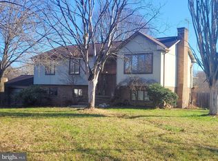 10201 Pine Meadows Ln, Upper Marlboro, MD 20772