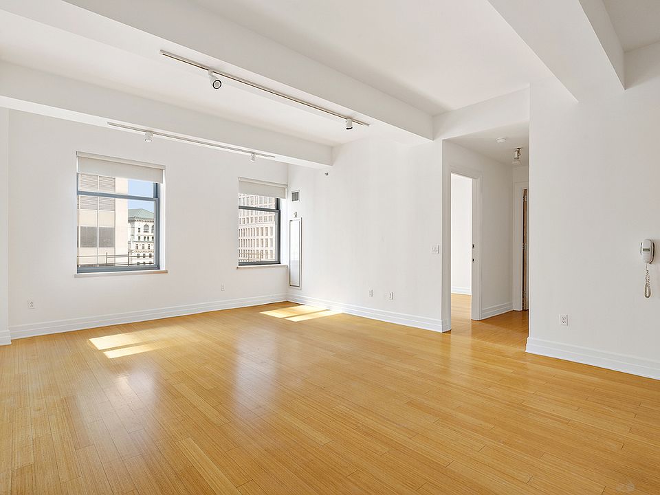 1st image of 110 Livingston St APT 11E