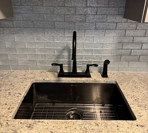 3rd image of 346 Main St #2