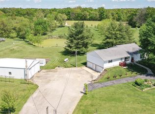 18192 Schafer Rd, Brighton, IL 62012