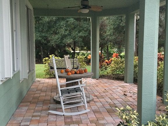 4th image of 7869 SE Meadow Park Ave