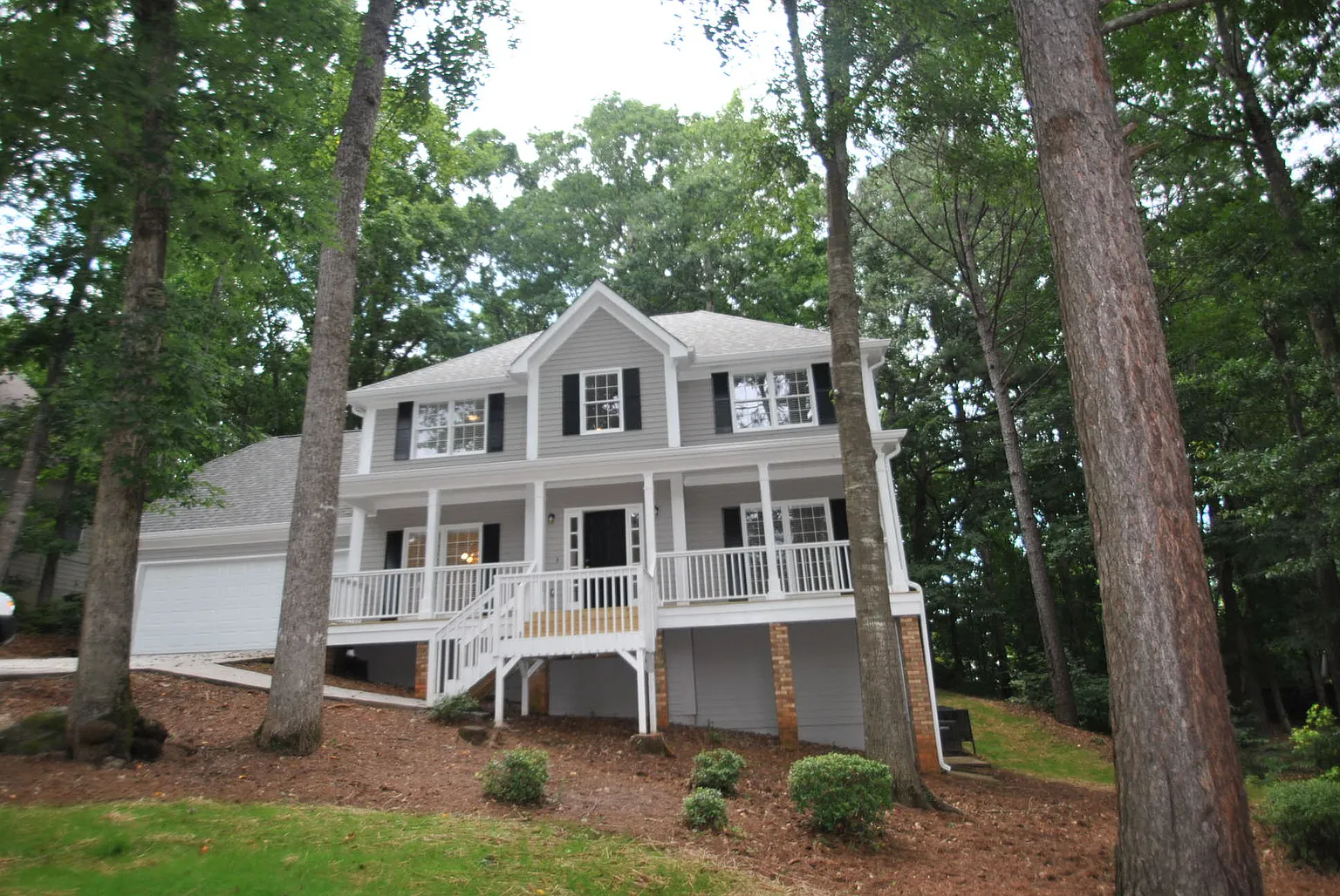 7280 Waters Edge Dr photo 1