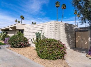 365 Desert Lakes Dr, Palm Springs, CA 92264
