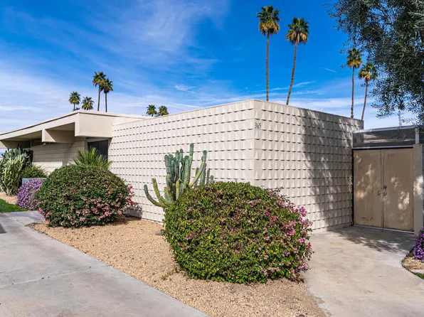 365 Desert Lakes Dr, Palm Springs, CA 92264