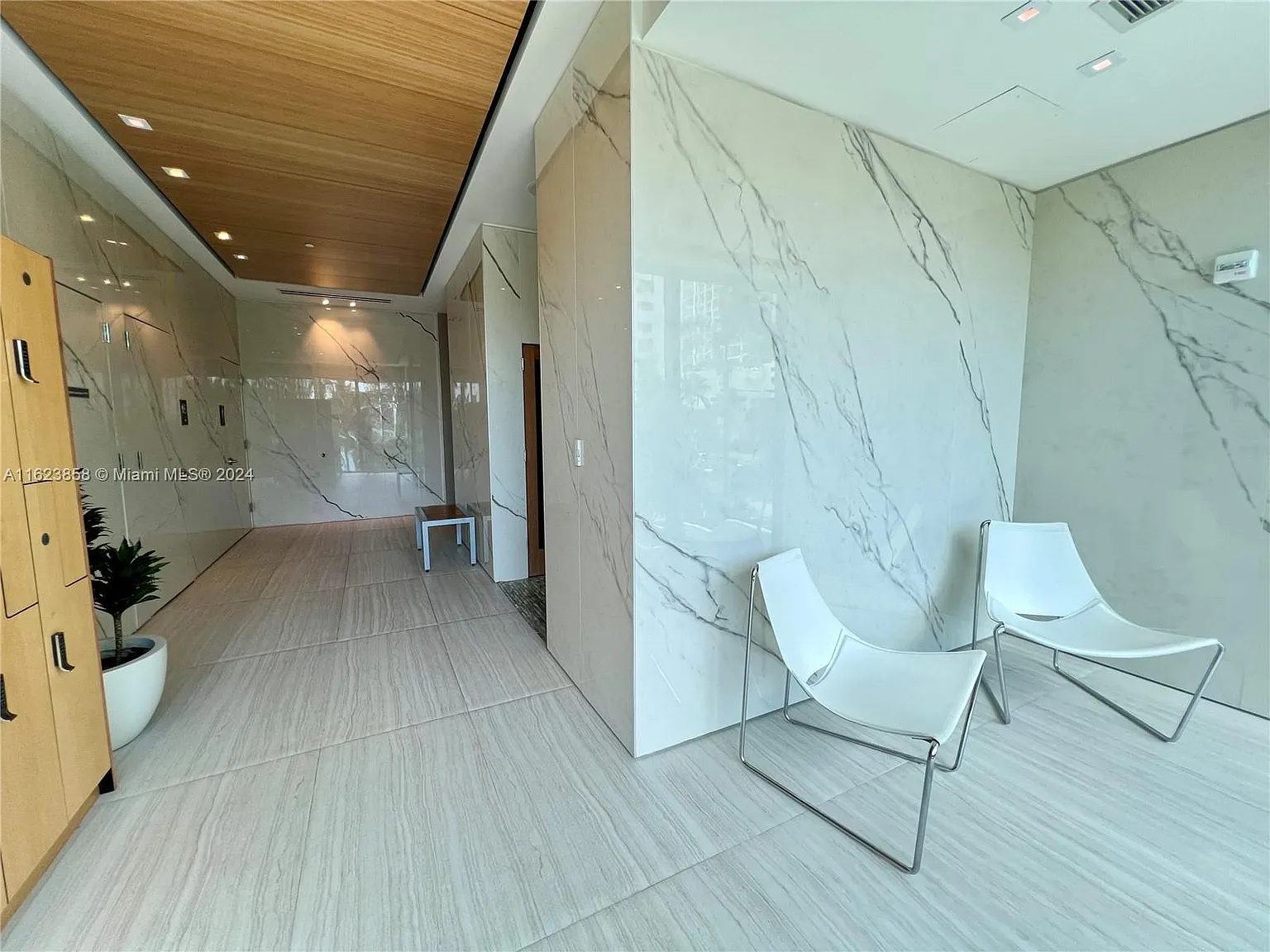 2 bed, 1104 sqft, $5,100 — Photo 3