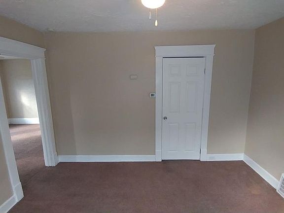 5th image of 6054 Hillman Ave