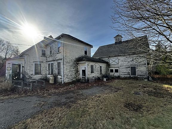 3rd image of 16 Island Street