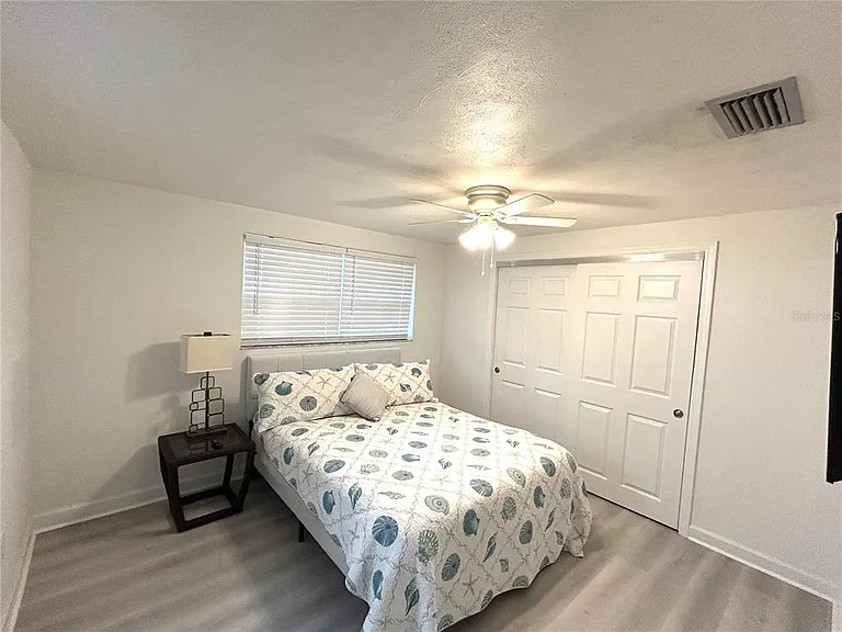 4211 Stratford Dr #4211 — Photo 12