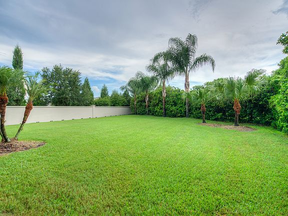 5th image of 14602 Mondavi Ct